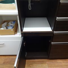 ニトリ 食器棚 キッチンボード ポスティア 120  ダークブラウン 寸法(約) 幅120×奥行50×高さ206cm 【モノ市場東浦店】125の画像