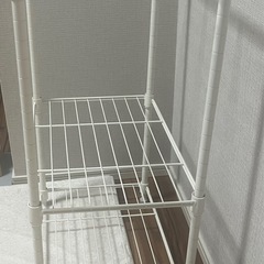 ラック(白)の画像