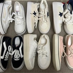 閉店セール❗️スニーカーサイズ22,5cm〜25cm❗️11月21日〜11月24日❗️の画像