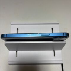Apple  iPhone 13  256GB  目立つような傷はありません。の画像