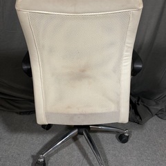 キャスター付きチェア ​幅約59×奥行約53×高さ約90-96×座面高約42-48cm現状品　破れあり　デスクチェア　オフィス　書斎　シンプルでおしゃれな　（ホワイト)NO.45の画像