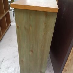 リユースのサカイ栃木店★ジモティ割あり★  棚 グリーン×ライトブラウン W73×D32×H86.8 クリーニング済み TC11655の画像