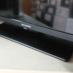 3か月間保証☆配達有り！17500円(税込）シャープ 32型 液晶テレビ 汎用リモコン付 2023年製の画像