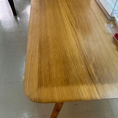 テーブル　ダイニングテーブル　大川家具　高級品の画像