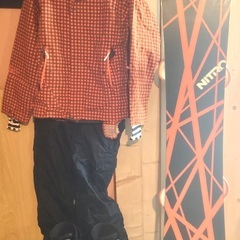 スノボー　ボード(NITRO)145cm/ブーツ:25.0/ウエア(上下Mサイズ)/メンテナンスセットの画像