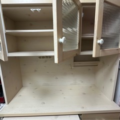 食器棚 キッチンボード の画像