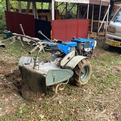 ディーゼル耕運機の画像