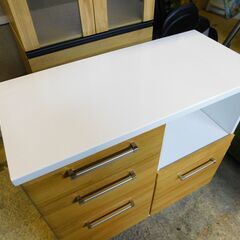 【JM883】♪配達&設置無料♪ リビンズ キッチンカウンター レンジボード カウンタータイプ 食器棚 レンジ台 幅90mの画像