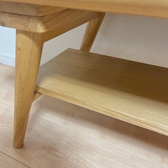 ニトリ　天然木ローテーブルの画像