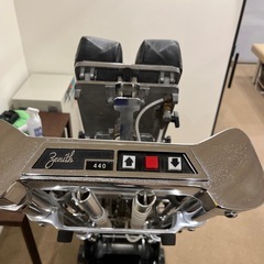 【ゼニス トムソンテーブル 440】 コンプレッサー付きの画像