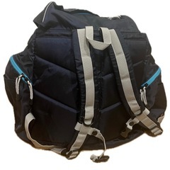 AIGLE 　エーグル　ネイビー リュック　宿泊行事　キャンプ　スキー　大容量の画像