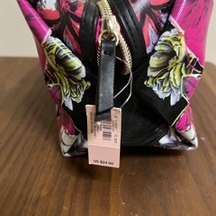 【新品】ヴィクトリアズシークレット　化粧ポーチの画像