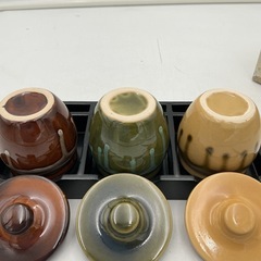 蓋付き調味料入れ　3個セット　専用台座付き　の画像