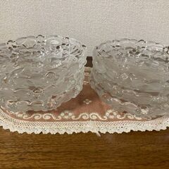 ガラスの皿 ６枚の画像
