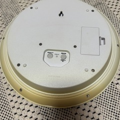 CASIO 壁掛け時計の画像