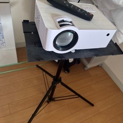 プロジェクター　（定型文NG！文章をよく読んで受け取り日時確認後にメッセージお願いします）の画像