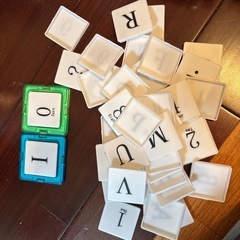 磁石のブロックの画像