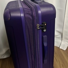 スーツケースの画像