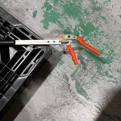 高枝切りはさみ
の画像