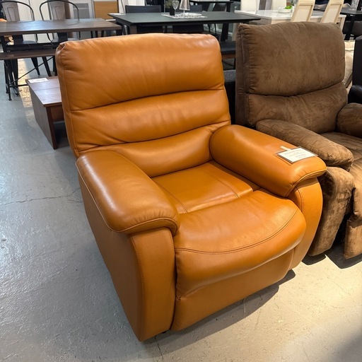 ニトリ　リクライニングソファ