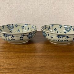 和柄のボウル ２ヶの画像