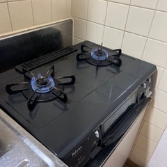 【説明追加】【再投稿】エアコン + ガスコンロ　0円の画像