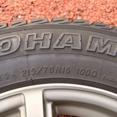 スタッドレスタイヤの画像