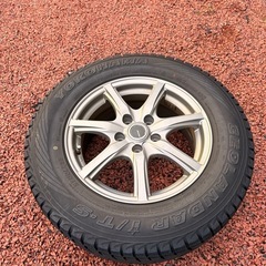 スタッドレスタイヤの画像