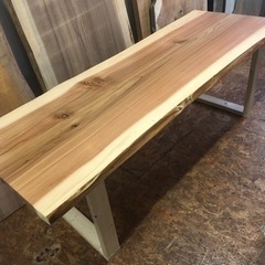 新品 完成品 一枚板ダイニングテーブル ウレタン塗装 近場配送無料の画像