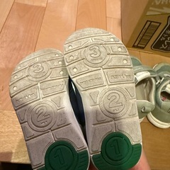 キッズシューズ　16センチ　１週間限定！！の画像