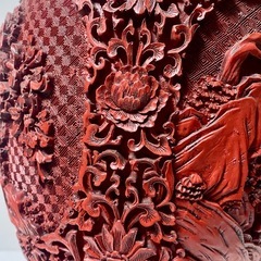 赤色彫刻装飾花瓶 中国古美術 壺　花瓶　中国堆朱　アンティークの画像
