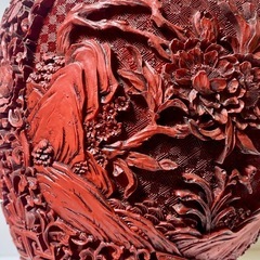 赤色彫刻装飾花瓶 中国古美術 壺　花瓶　中国堆朱　アンティークの画像