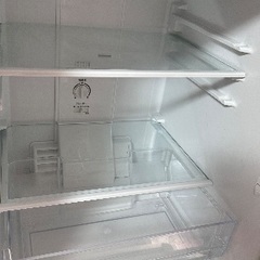 🟦冷蔵庫番号9  AQUA 2019年製 大阪市内配達無料 保管場所での引取りは値引きしますの画像