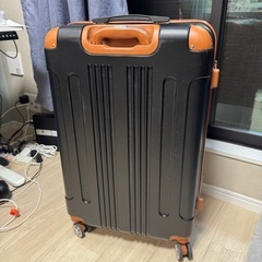 【中古】M∞K スーツケース キャリーバッグ キャリーケース 超軽量 大型の画像