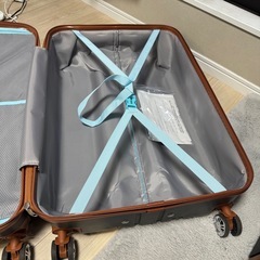 【中古】M∞K スーツケース キャリーバッグ キャリーケース 超軽量 大型の画像