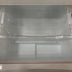 取りに来れる方限定！TOSHIBA(トウシバ)の5ドア冷蔵庫です！の画像