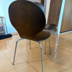 【引き取りに来ていただける方限定】アリンコ風　チェア   ２脚セットの画像