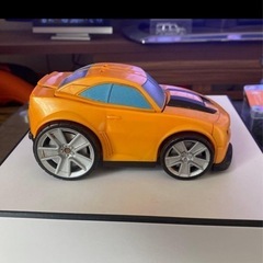 2008 TOMY HASBRO TRANSFORMERS BUMBLE BEEの画像