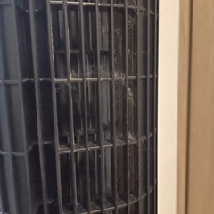 アイリスオーヤマ　縦型扇風機　やや難ありの画像