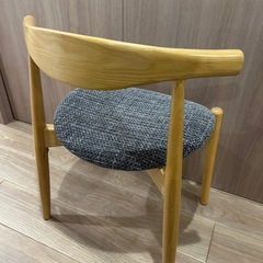 ダイニングチェアー4脚の画像