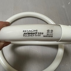 【使ってださい】丸型蛍光灯　32型/40型セットの画像