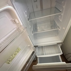 🟦冷蔵庫番号11 SHARP 2019年製 大阪市内配達無料 保管場所での引取りは値引きしますの画像