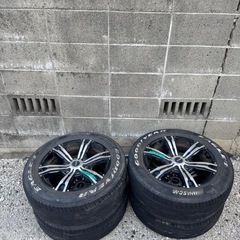 215/60R17本ホイル付きの画像