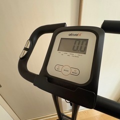 ATIVAFIT エアロバイクフィットネスバイク エクササイズバイク 室内　おりた折り畳みの画像