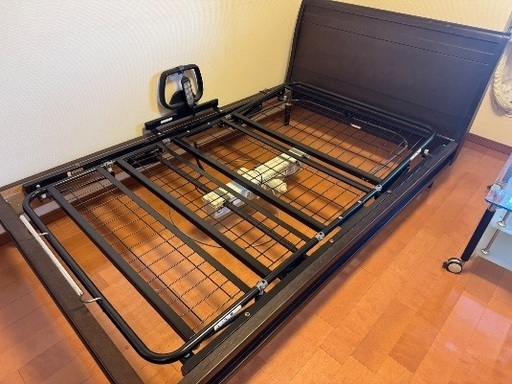 美品 セミダブル フランスベッド 電動リクライニング