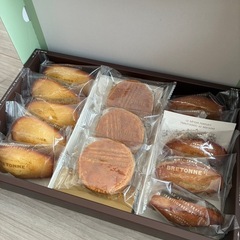 芋焼酎、ドリップコーヒー、洋菓子の画像