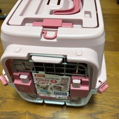 ペットキャリーの画像