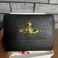 Vivienne Westwood 2つ折り財布の画像