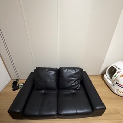 ソファ　%テーブルの画像