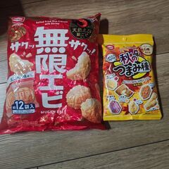 カップ麺とお菓子セット新品の画像